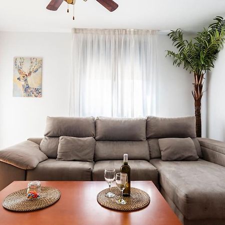 מאלגה Ayala Beach Apartment מראה חיצוני תמונה
