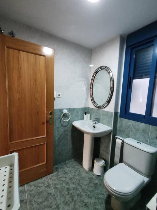 מאלגה Ayala Beach Apartment מראה חיצוני תמונה